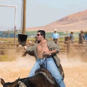 Meet your Posher, Spike